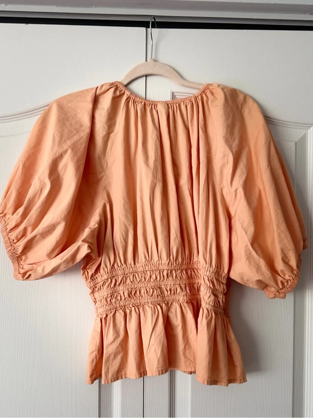 Old Navy Peach Short Puff Sleeve Smocked Peplum Top